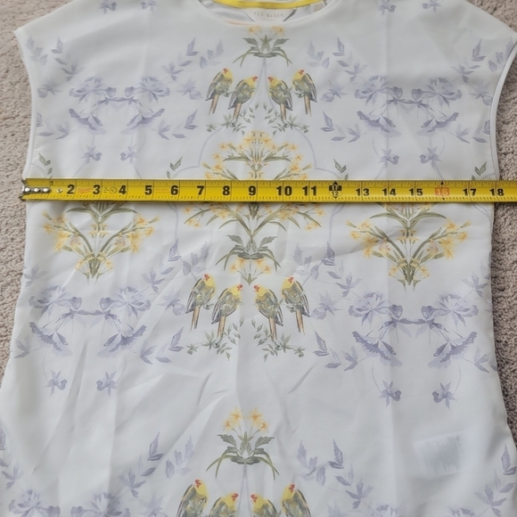 Ted Baker Women's Sonjja Papyrus Printed Woven Front T-Shirt 1 - Picture 8 of 11